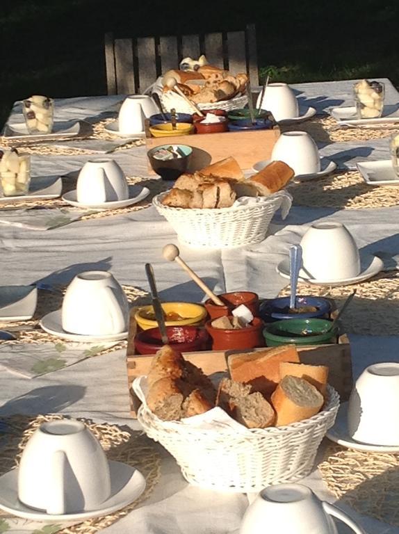 Lauris Domaine La Carraire Bed & Breakfast エクステリア 写真